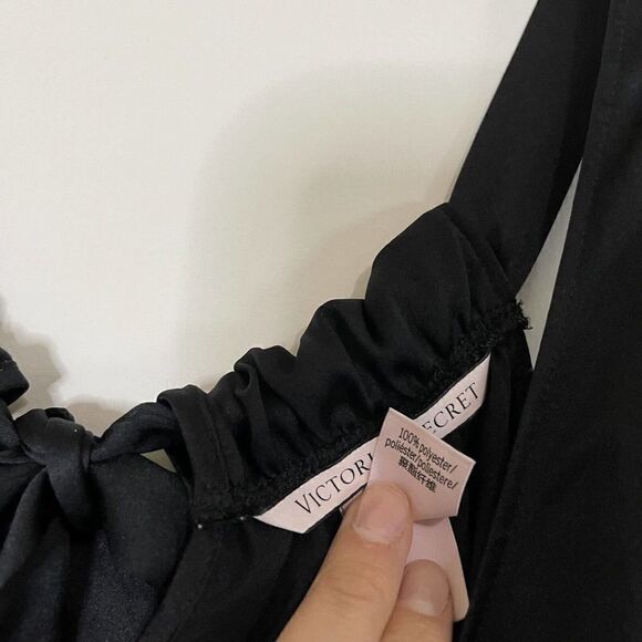 Victoria Secret black satin tie back romper sleepwear size XS - Picture 2 of 7